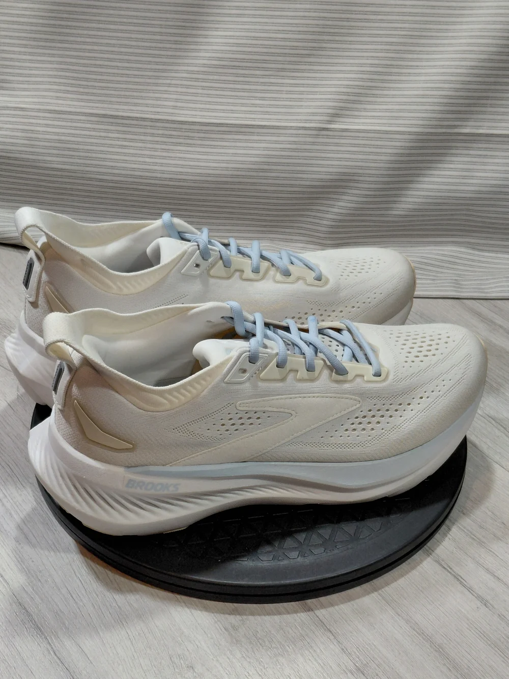 Brooks glycerin 23